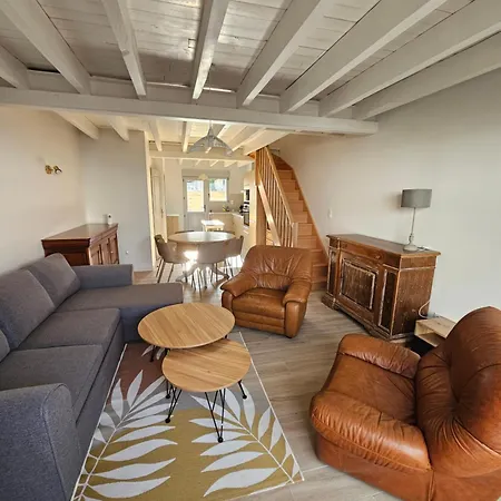 Le 6 - B Xandre Holiday home Saint-Xandre